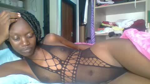 Anna online show from November 8, 6:46 pm