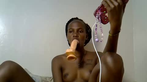 slim shaddy01 online show from December 15, 11:10 pm