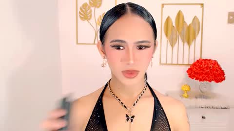 mia online show from March 5, 5:50 pm