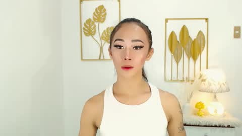 mia online show from February 6, 4:03 pm