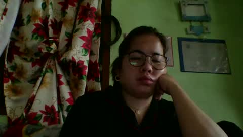 Lovewella online show from November 24, 2:02 am