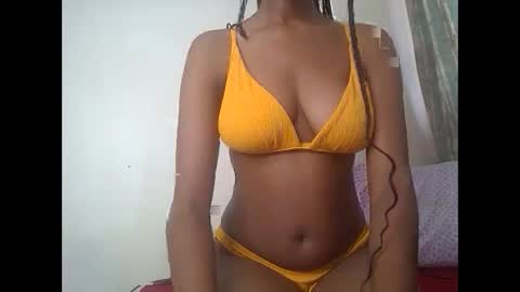 snowfox254 online show from October 9, 7:56 am