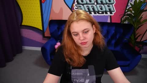 snowwhite_bella online show from October 31, 3:05 pm