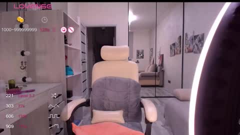 Monna online show from November 16, 1:33 pm