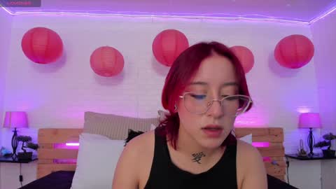 Snapshot of sofi_bakerrr chatting on December 18, 11:34 am Sofia online show from December 18, 11:34 am