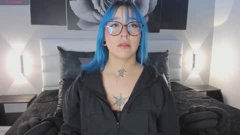 sofi_sp online show from December 22, 11:35 am