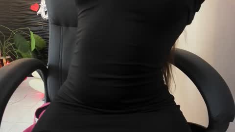 Skarlett online show from December 4, 2:41 pm