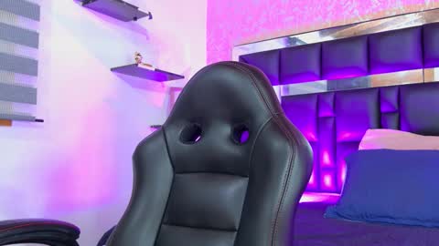 Sofia online show from October 18, 3:31 am