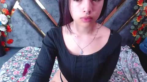 sofia miranda online show from February 18, 1:00 pm