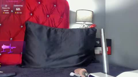Snapshot of sofia_montieel chatting on September 19, 2:32 am   online show from September 19, 2:32 am