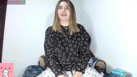 Sofia Naughty18 online show from February 13, 6:30 am