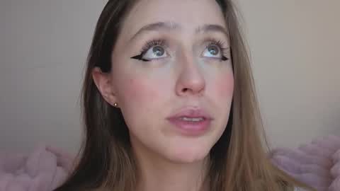     online show from October 1, 3:44 am