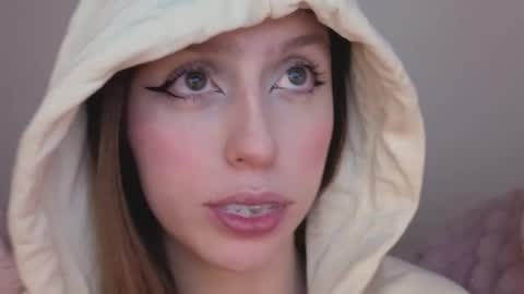     online show from September 28, 3:57 am