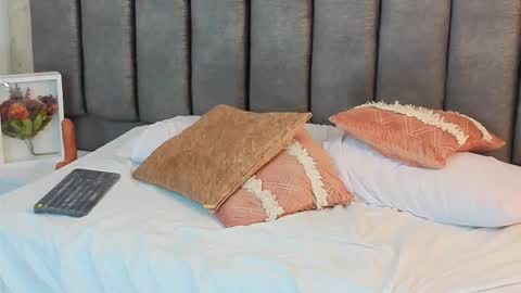 Sofi online show from November 15, 3:13 pm