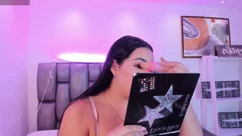 Sofia caramel online show from February 3, 11:37 am