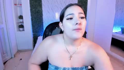 Sofia caramel online show from February 7, 11:14 am