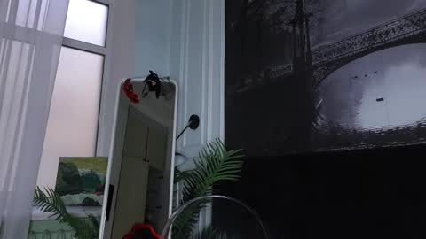 Sofia online show from October 4, 2:43 pm