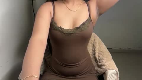 Snapshot of sofie_diva chatting on September 25, 7:01 pm divya online show from September 25, 7:01 pm