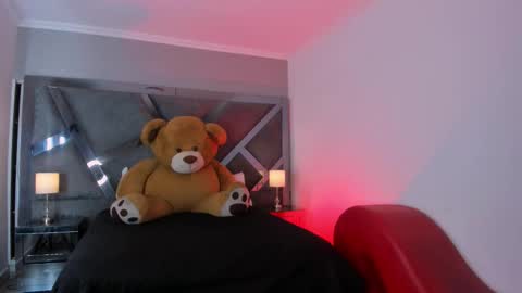  sofie  online show from February 26, 8:08 pm