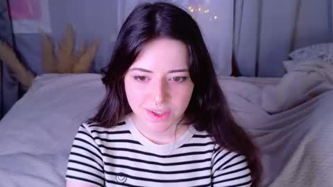 softamora online show from January 10, 6:51 am