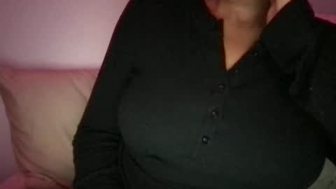 Jade online show from November 17, 8:59 am