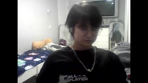 softtempt_isla online show from November 5, 10:15 pm