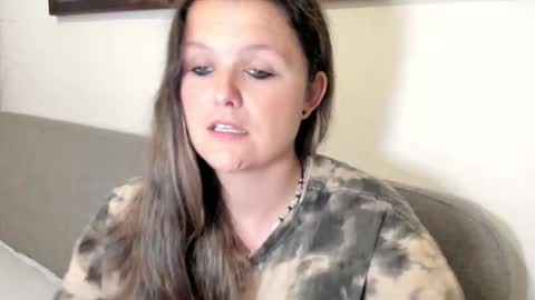 SomeonesDay online show from November 17, 6:25 am