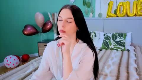 Catherine online show from February 13, 3:35 pm