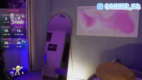 Sonnie online show from January 8, 1:48 pm