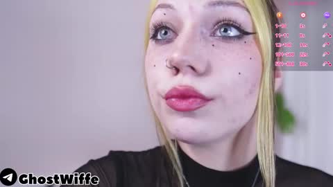 Your ghost wife online show from October 20, 6:11 pm