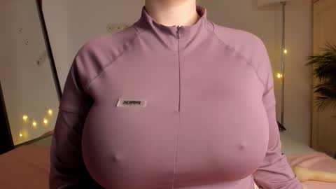 SONIA online show from November 17, 3:35 pm