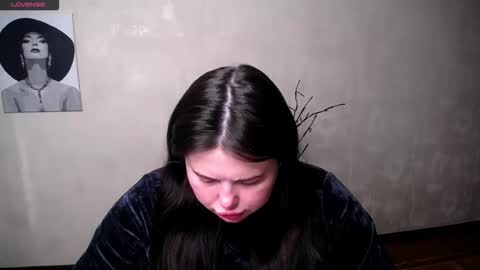 sophia__olsen online show from September 30, 5:35 am