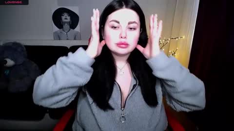 sophia__olsen online show from February 25, 6:25 am