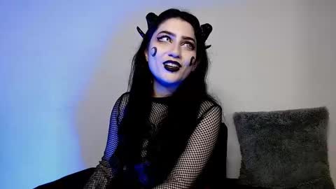 sophia hottie online show from November 5, 2:55 pm