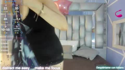     SOPHIA      online show from December 15, 2:22 pm