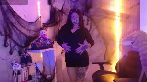 Sophia online show from October 28, 2:45 pm