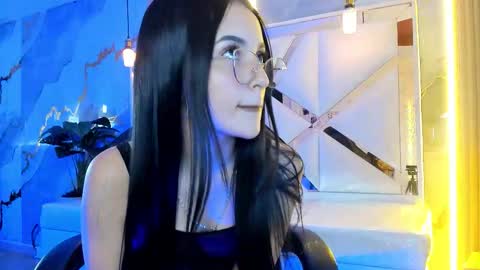 sophiadoll_tf online show from December 13, 9:54 pm