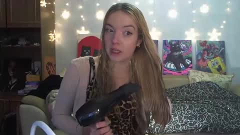 SophiaSonata online show from January 8, 1:20 pm