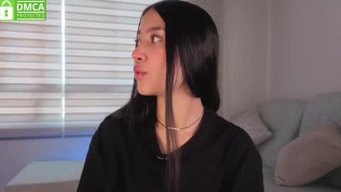 Sophie  online show from November 7, 2:55 pm