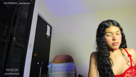 Sophie online show from February 16, 11:43 am