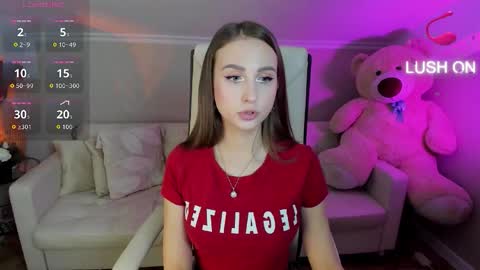 Sophie online show from November 14, 9:31 am