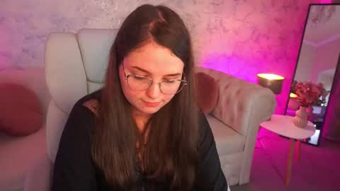 sophieedreams online show from November 10, 2:56 pm