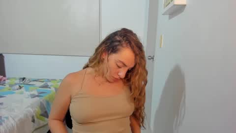 Sophia online show from February 1, 4:24 am