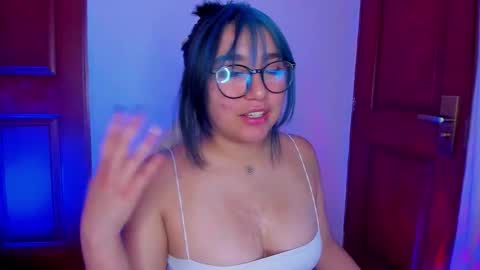   Sophie  online show from January 31, 8:07 pm