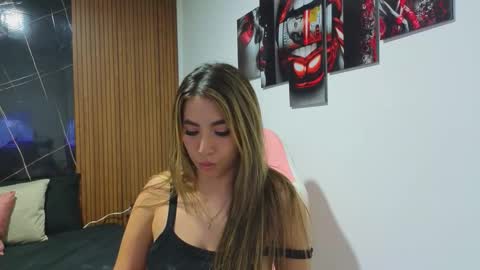 sophiexx__ online show from February 23, 10:42 pm