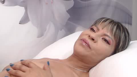 Sophy online show from January 19, 2:38 pm