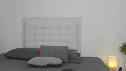 Sofia  online show from November 21, 12:01 am