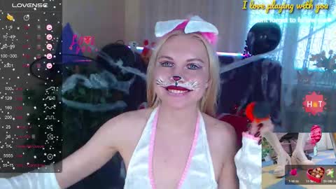 Lisa online show from October 25, 8:11 am