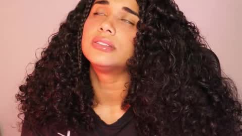 You want to talk to me more personal follow me in My Channel VIP  50 the discount       online show from January 21, 4:21 am