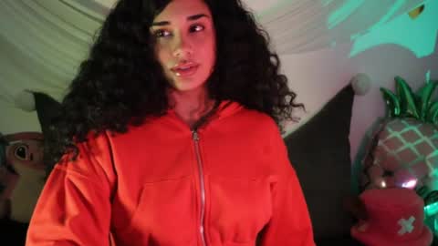 You want to talk to me more personal follow me in My Channel VIP  50 the discount       online show from March 9, 6:17 am